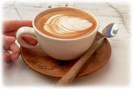 Безопасной считается доза кофеина до 400 миллиграммов в сутки