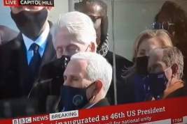 Билл Клинтон уснул во время инаугурации Джо Байдена