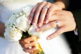 Более 30 человек заразились коронавирусом на свадьбе