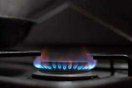 Цены на газ в Европе упали ниже 800 долларов за тысячу кубометров