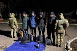 Четверо украинцев попытались попасть в Румынию на надувном матрасе