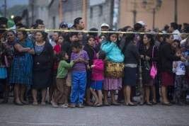 Число жертв извержения вулкана в Гватемале достигло 65 человек