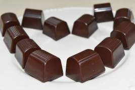 Члены украинской делегации решили угостить российскую немецким шоколадом