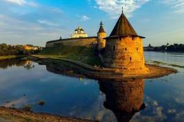 Forbes посоветовал приезжающим в Россию туристам посетить Псков, Элисту и Хабаровск