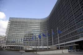 FT: в ЕС потребовали отложить внесение предложений по использованию активов РФ