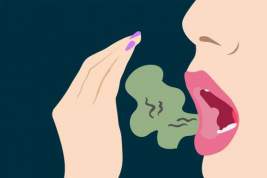 Гастроэнтеролог рассказала, чем опасен затяжной неприятный запах изо рта