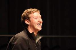 Глава Facebook стал лидером рейтинга миллиардеров-неудачников