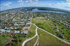 Город в Свердловской области тонет в мусоре из-за окончания договора с местным оператором