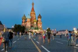 Иностранные туристы смогут оформить многократные визы в Россию