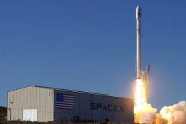 Казахстан выбрал для запуска своих спутников Falcon 9 вместо «Протонов» и «Союзов»