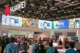 Компания Huawei перенаправила свои инвестиции из США в Россию