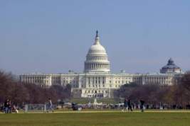 Конгресс США преодолел разногласия и принял бюджет на 2021 год