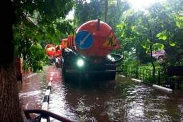 Краснодар затопило из-за ливней: в городе остановлено дорожное движение