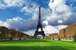 Ле Пен и Фийон из-за стрельбы в Париже отменили свои предвыборные поездки