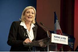Марин Ле Пен признала поражение на президентских выборах во Франции