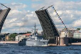 Минобороны опубликовало схему прохождения кораблей и пролета авиации на День ВМФ в Петербурге и Кронштадте
