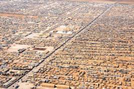 Минобороны РФ сообщило о массовой гибели беженцев в сирийском лагере Рукбан