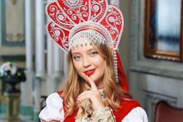 Многодетную россиянку из Санкт-Петербурга Ксению Давыдову признали самой красивой в мире