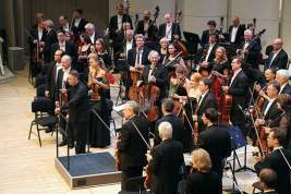 Музыканты Российского национального оркестра выступят с праздничной программой в декабре