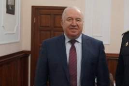 На Алтае задержали бывшего вице-премьера республики по подозрению в превышении должностных полномочий