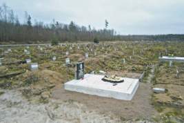 На кладбище в Колпине тайно хоронят добровольцев, погибших в Сирии и в Донбассе?