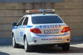 Неизвестные взорвали гранату у отдела полиции в Ереване
