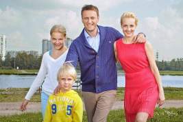 Немецкие СМИ узнали о намерении заменить Навального его женой