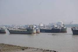 Отряд российских кораблей зашёл в Бангладеш впервые за 50 лет