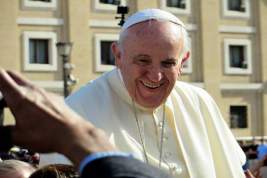 Папа Римский в рождественской речи выступил с пожеланиями мира «любимой Украине»