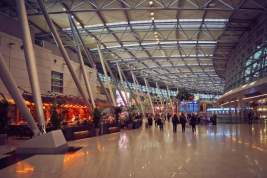 Пассажиров и аэропорты обвинили в несоблюдении карантинных мер