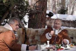 Песков раскрыл подробности отдыха Путина и Шойгу в тайге