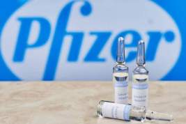 Pfizer приступила к разработке новой вакцины от COVID-19