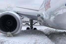 Пилоты объяснили инцидент с выкатившимся за пределы ВПП самолетом в Шереметьево