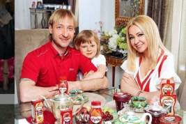 Плющенко разместил в сети фейковую переписку своего сына с Тутберидзе