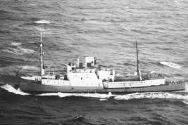 После Второй мировой войны в корабли радиоэлектронной разведки переоборудовались рыболовные траулеры и китобойные суда