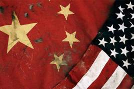 Президент США Дональд Трамп играет только на руку Китаю
