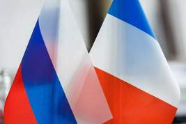 Премьер Франции заявил о возможной отмене санкций против РФ