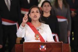 Президент Перу Дина Болуарте уволила шесть министров из-за скандала с часами Rolex