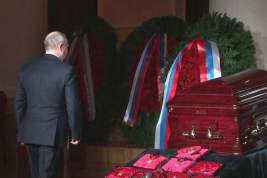 Путин приехал на прощание с Жириновским в Колонный зал Дома Союзов