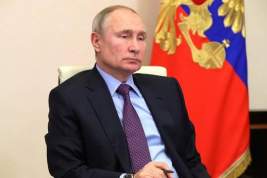 Путин впервые ответил на вопрос о прививке от коронавируса