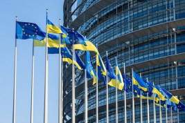 Reuters: четыре страны попросили ЕС об отправке конфискованных российских активов на Украину