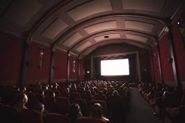 Роспотребнадзор прояснил правила работы кинотеатров во время пандемии коронавируса