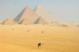 Российские туристы столкнулись с трудностями при возвращении из Египта