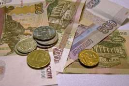 Россияне потратят тринадцатую зарплату на погашение кредитов