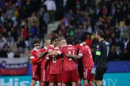 Сборная России одержала победу в матче отбора на ЧМ-2022 против Словении и вышла на первое место в группе