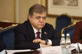 Сенатор высмеял президента Молдавии Санду за угрозы арестовать Владимира Путина