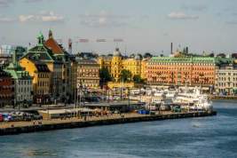 Швеция задумалась о введении карантина после отказа от него
