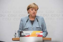 СМИ: Меркель планирует ввести в Германии «мега-локдаун»