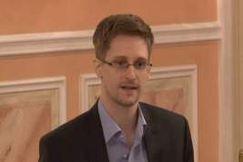 Сноуден представил мобильное приложение – «шпиона»