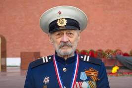 Собянин поздравил с 95-летием хранителя Вечного огня Николая Морозова